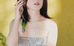 真实女人揄情揄拍视频